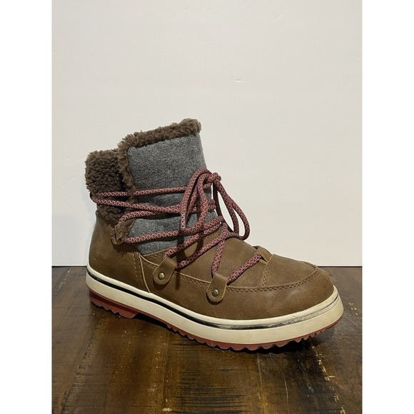 Maurices Mandy Brown Red Lace Up Snow Winter Duck‎ Boots SIZE 7.5 M Womens - Picture 1 of 13